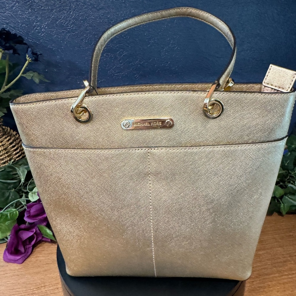 NWOT Michael Kors Leather Gold Tote